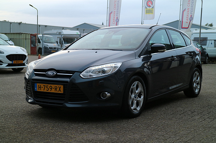 Ford Focus 1.6 EcoBoost Titanium | Trekhaak! | Xenon | Goed onderhouden! |