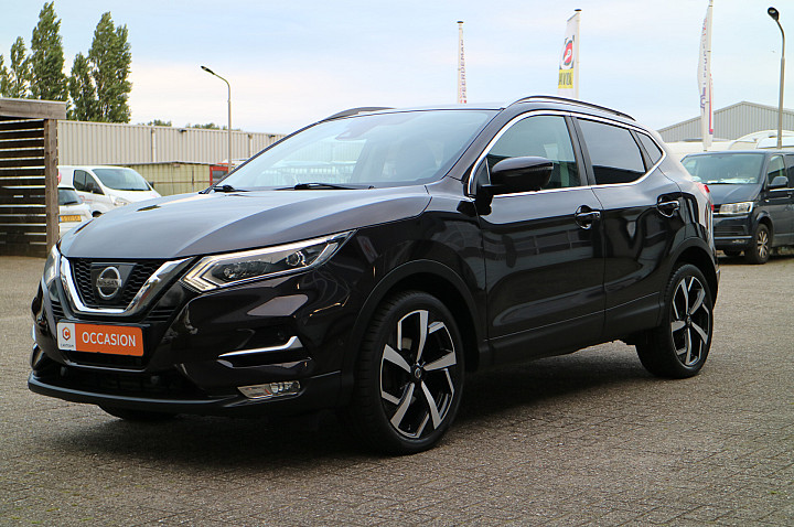 Nissan QASHQAI 1.2 Tekna + | Leder | Pano | Trekhaak | Navi | Camera |