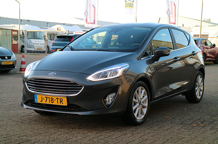 Ford Fiesta 1.0 EcoBoost Titanium | Carplay | Navi | Led | Goed onderhouden! |