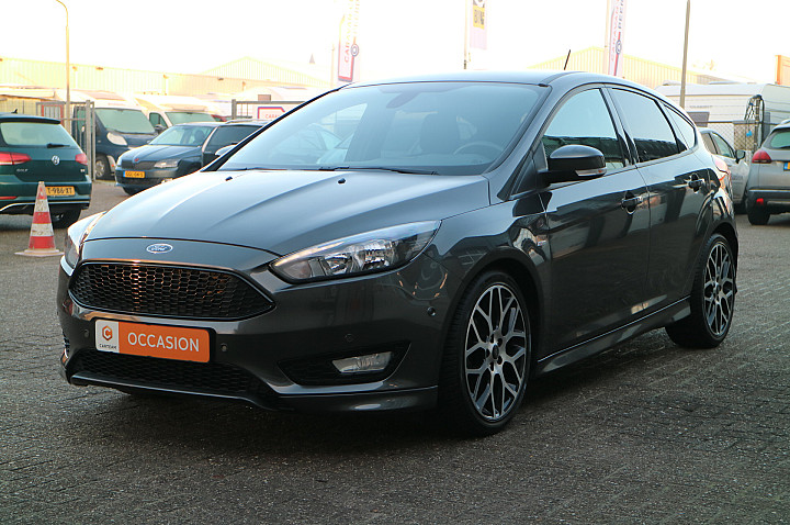 Ford Focus 1.0 ST-Line | Navi | Carplay | Mooi! |