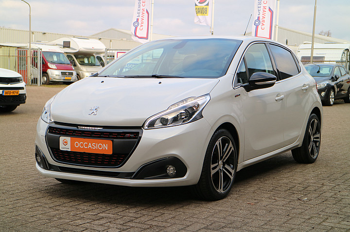 Peugeot 208 1.2 PureTech GT-line **VERKOCHT**